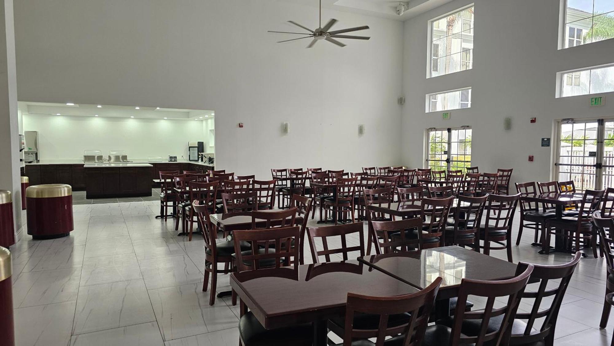 SureStay Plus by Best Western Orlando Lake Buena Vista Exterior foto